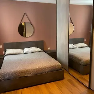 airport-double-bedroom-private-ensuite-bathroom.hotelssaintjulians.com/